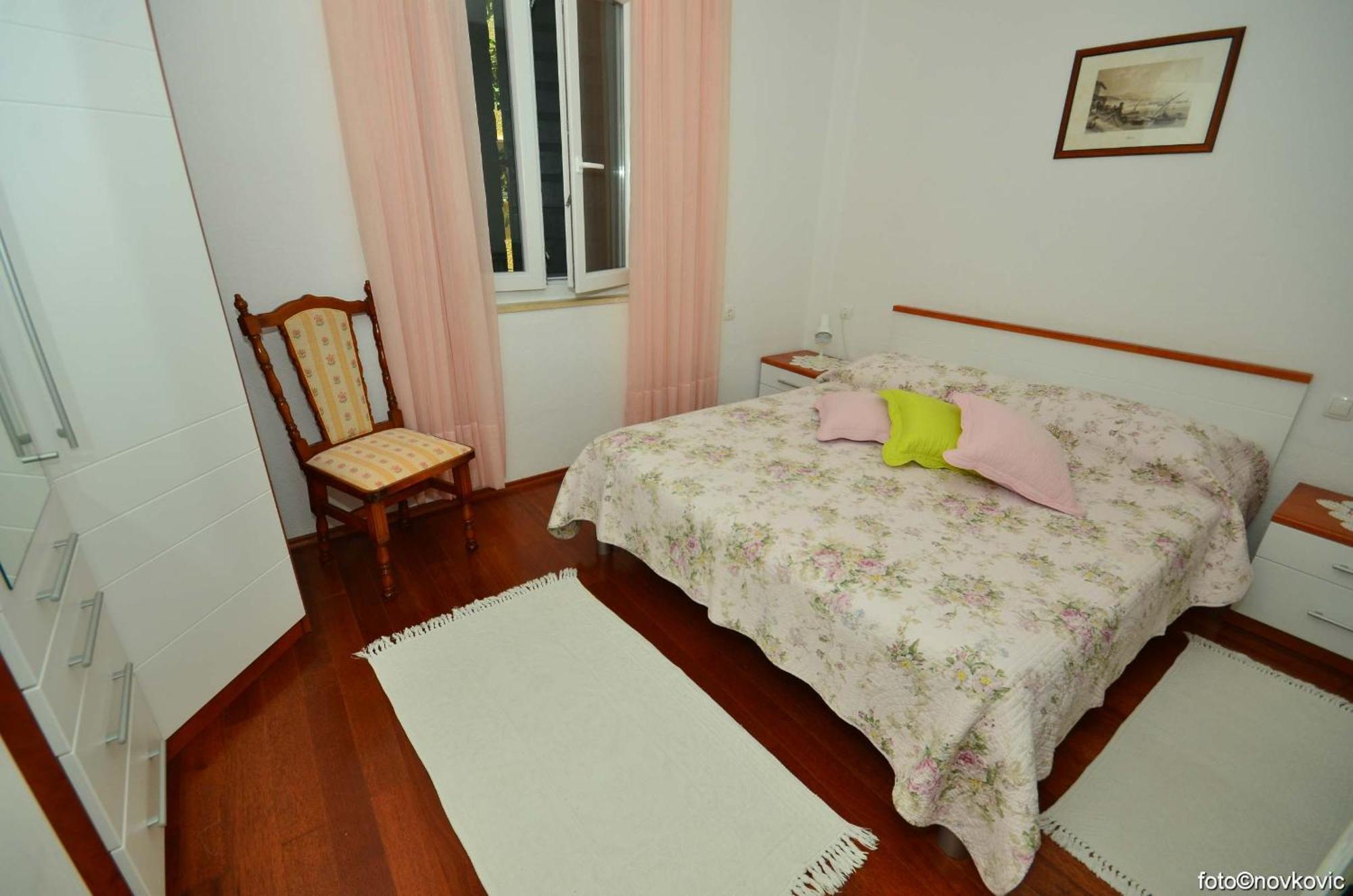 Apartments Fani Kanun โบล ภายนอก รูปภาพ