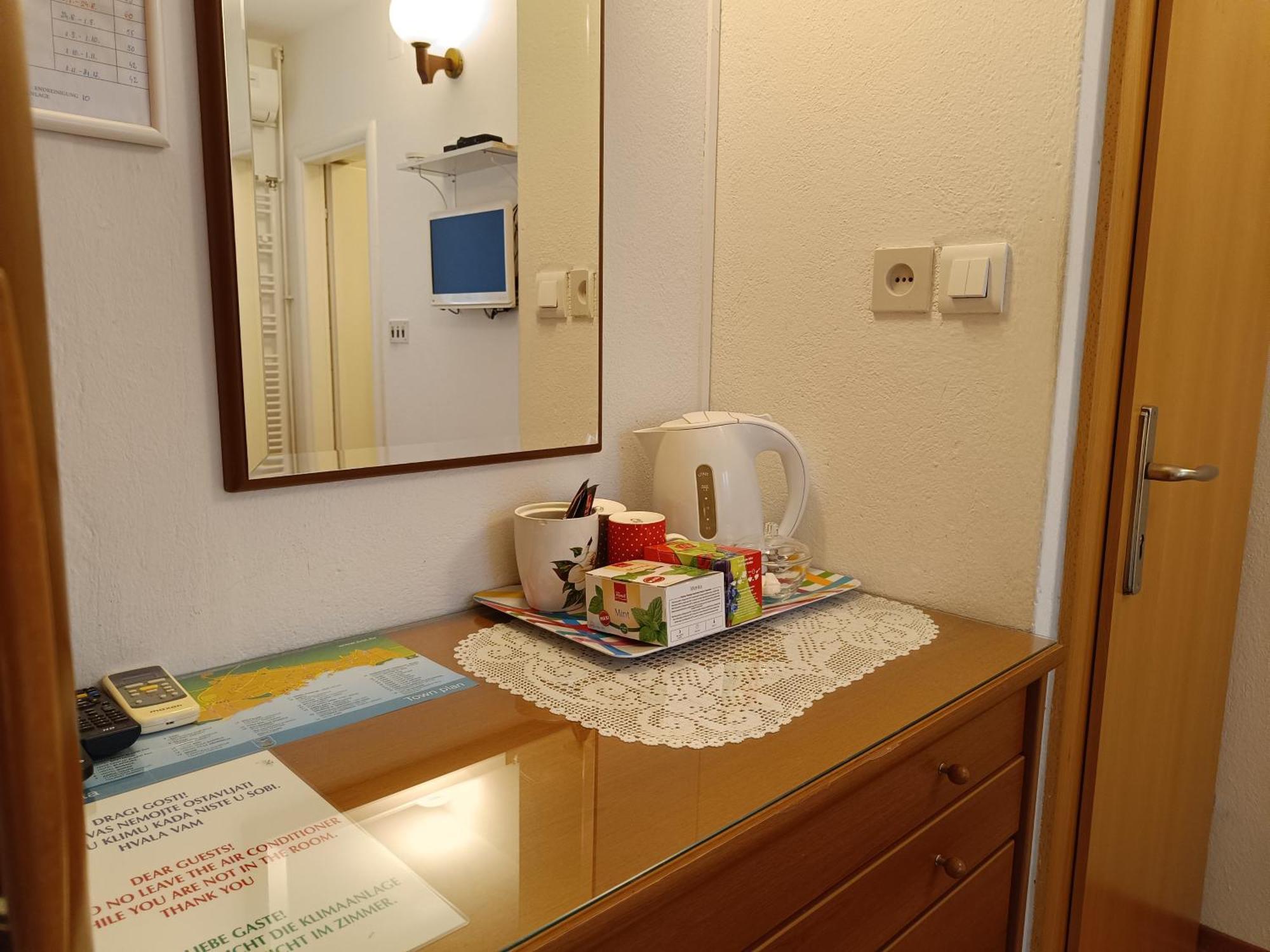 Apartments Fani Kanun โบล ภายนอก รูปภาพ